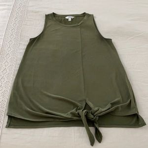 Time and Tru Olive Green Tie Front Tank Top size Small